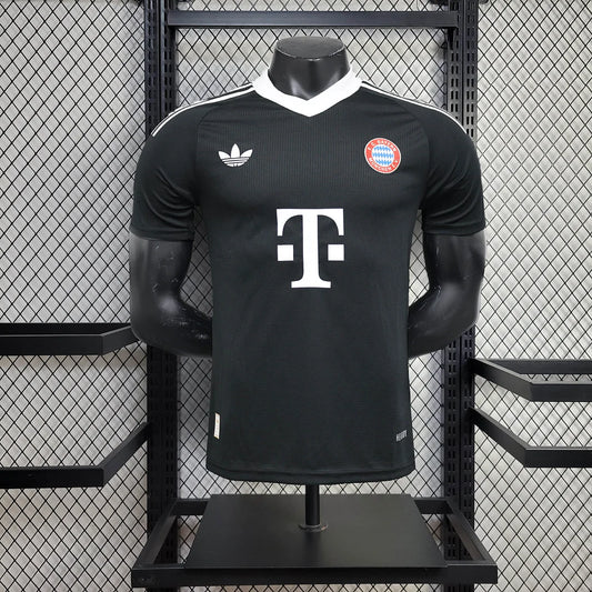 2024/2025 Player Version Bayern Munchen Goalkeeper Football Shirt