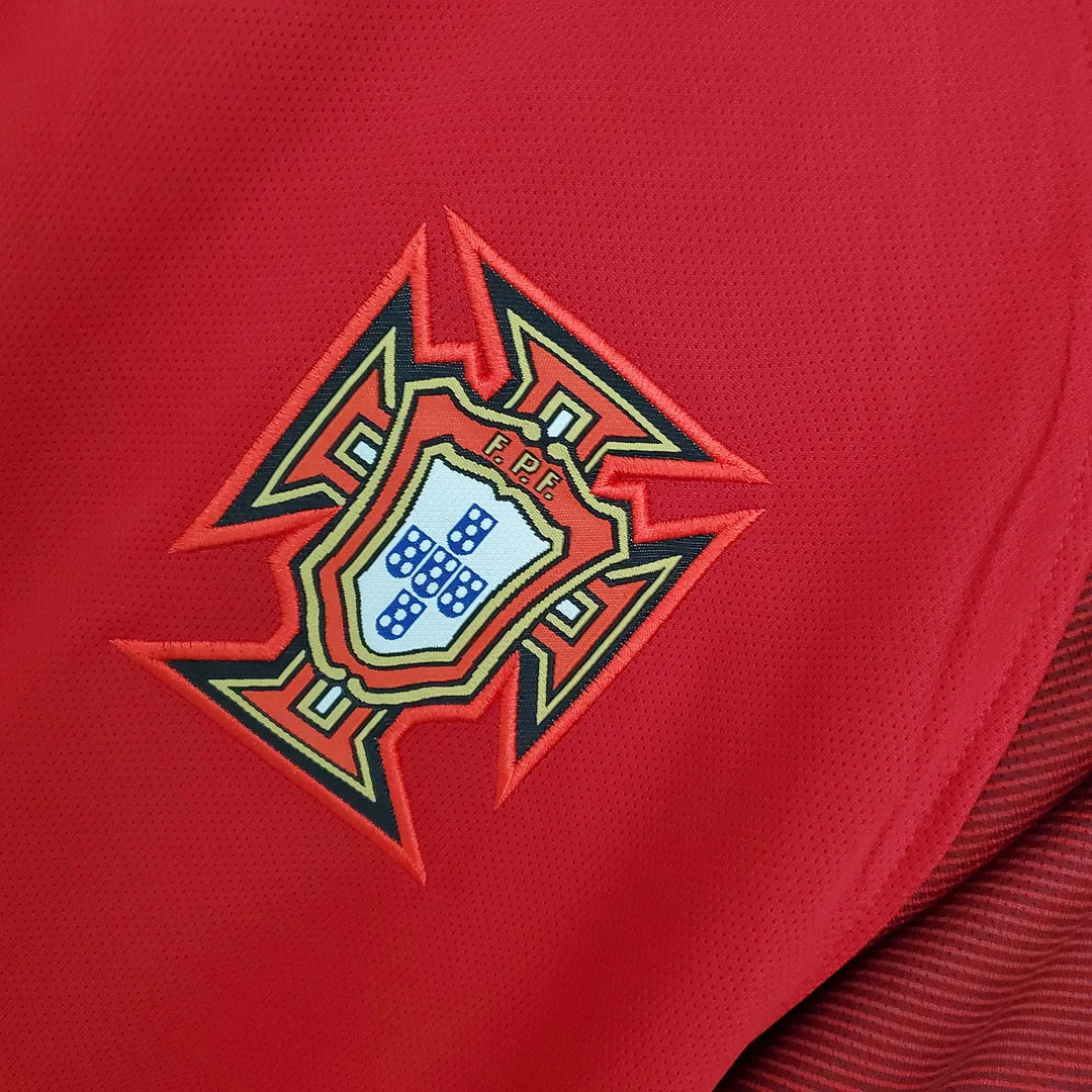 2016 Retro Portugal Home Football Shirt