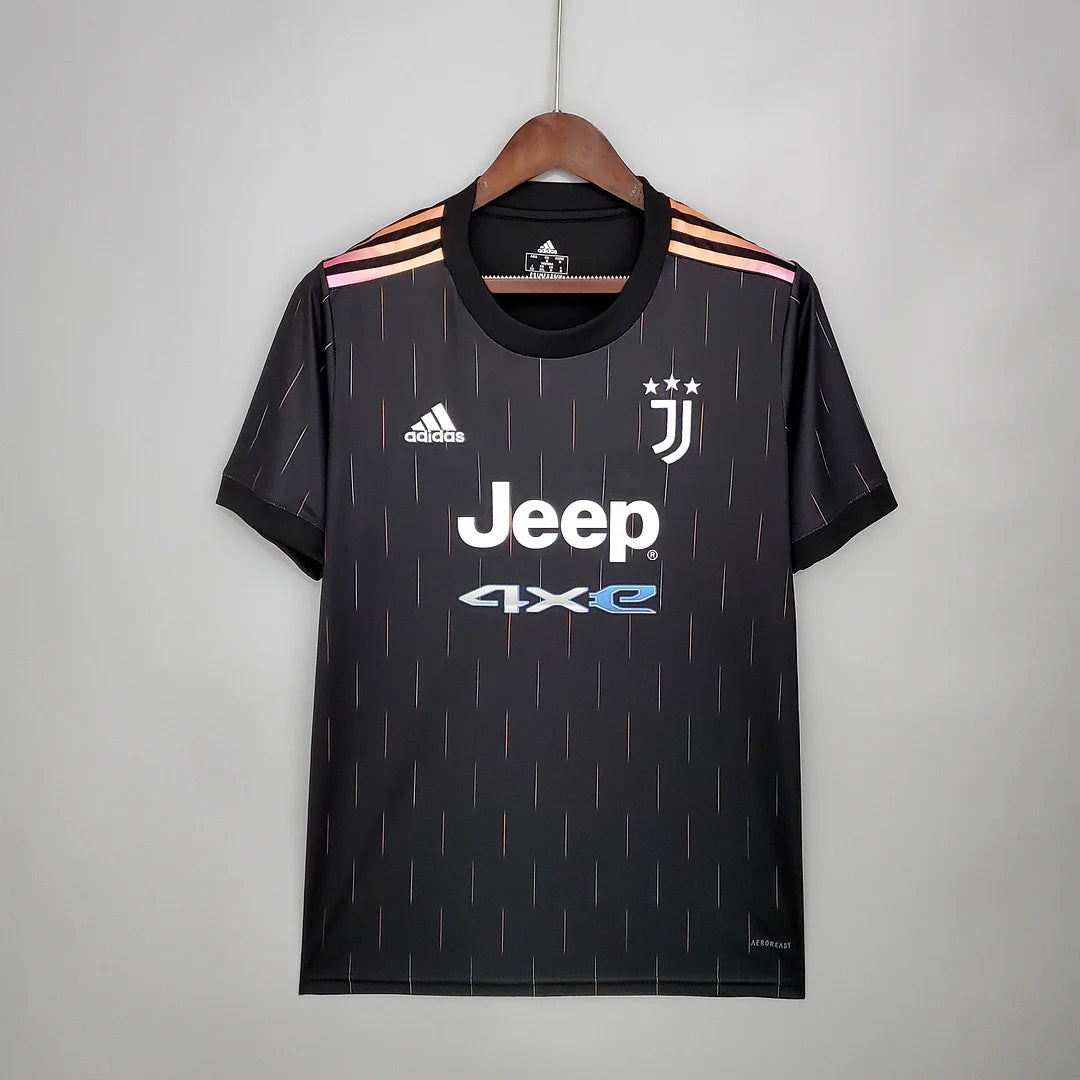 Juventus 2021/2022 jersey  away