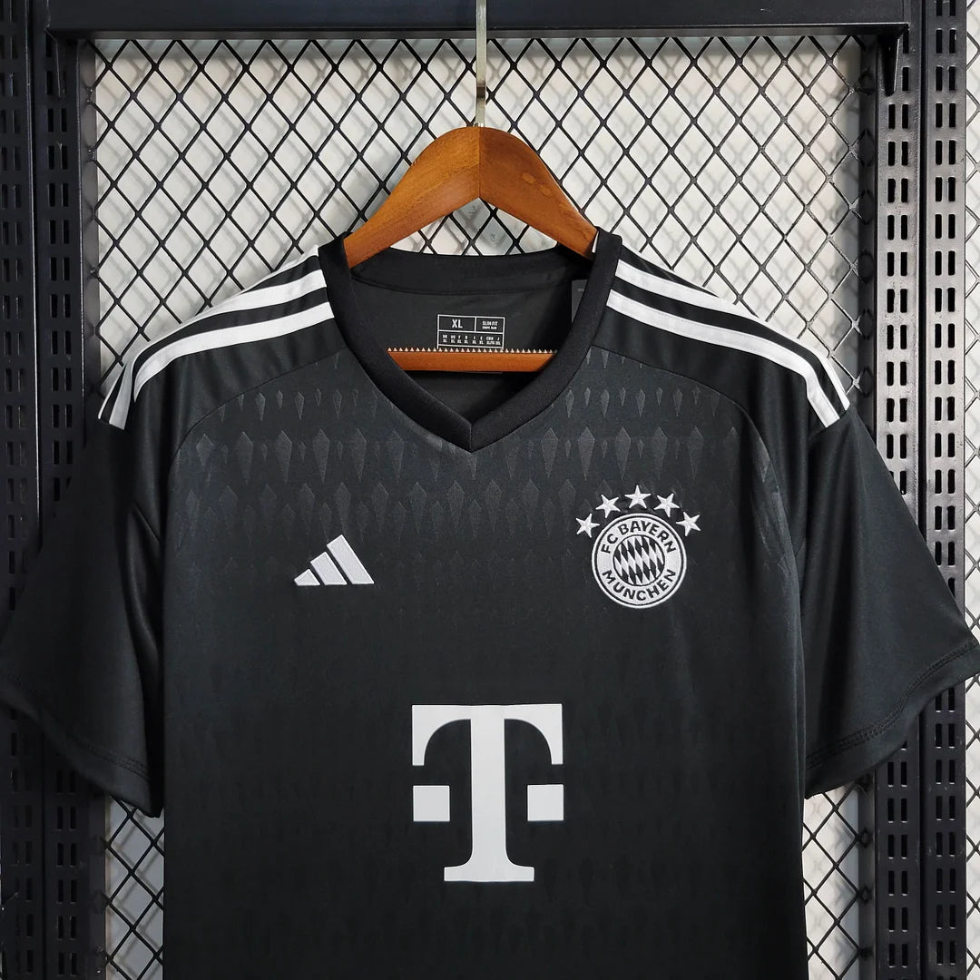 2023/2024 Bayern Munich Goalkeeper Black Football Jersey